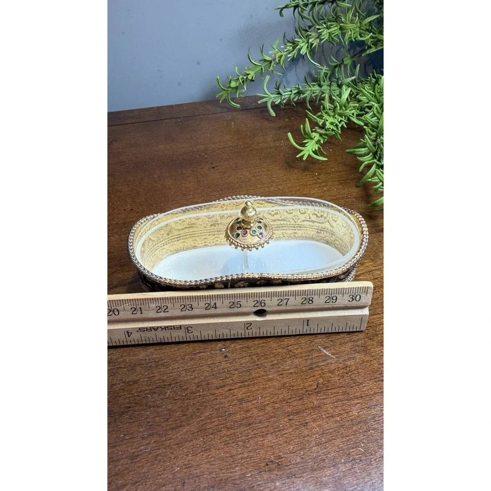 VTG Jewelry Casket Hollywood Regency Ormolu Oval Matson Brass Tooth Fairy Trinke